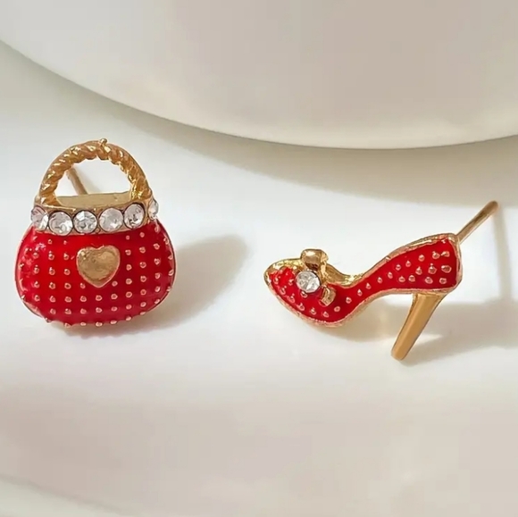 Red Purse and Heels Earrings - Picture 2 of 7